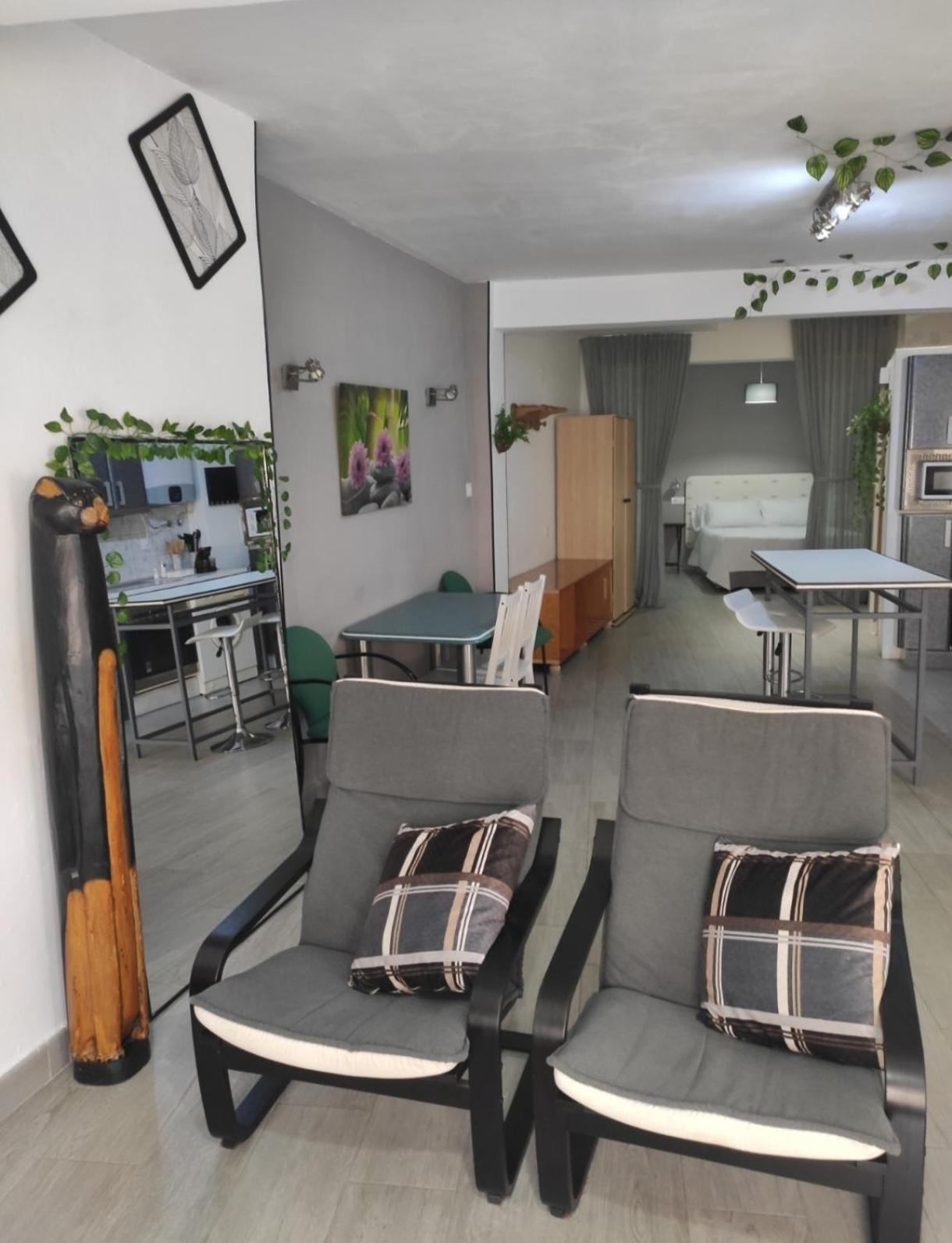 Appartement Loft Centro Con Parking Gratis Y Azotea Chillout Gratis! à Talavera de la Reina Extérieur photo